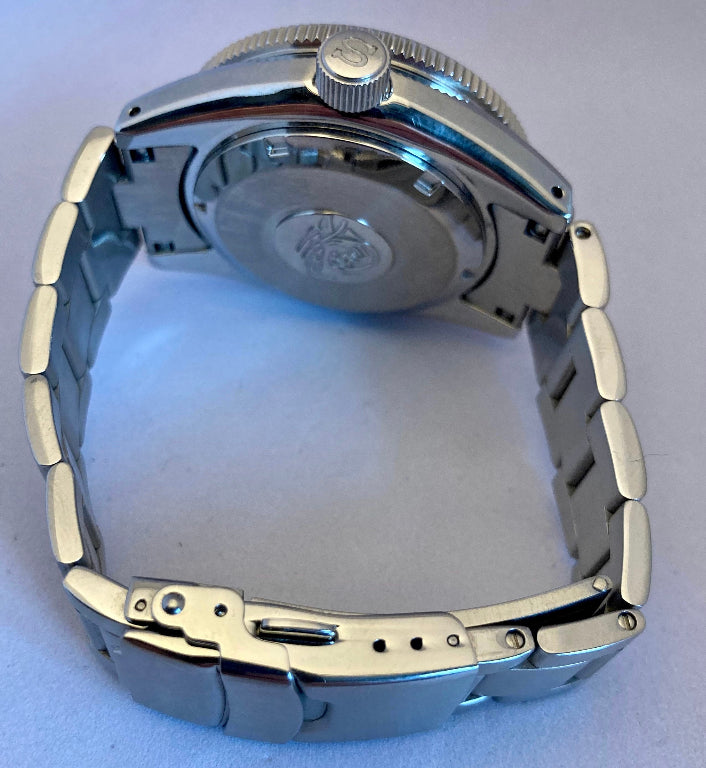 1965 Diver inspired Custom Build with a blue dial.  Stainless Steel Bracelet